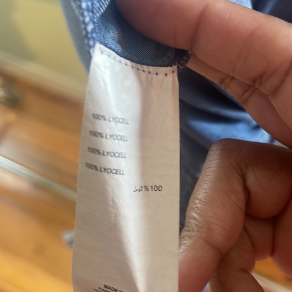 Blue denim looking shorts romper unworn in excellent condition. - Picture 6 of 6